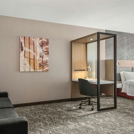 Springhill Suites By Marriott Menomonee Falls 外观 照片