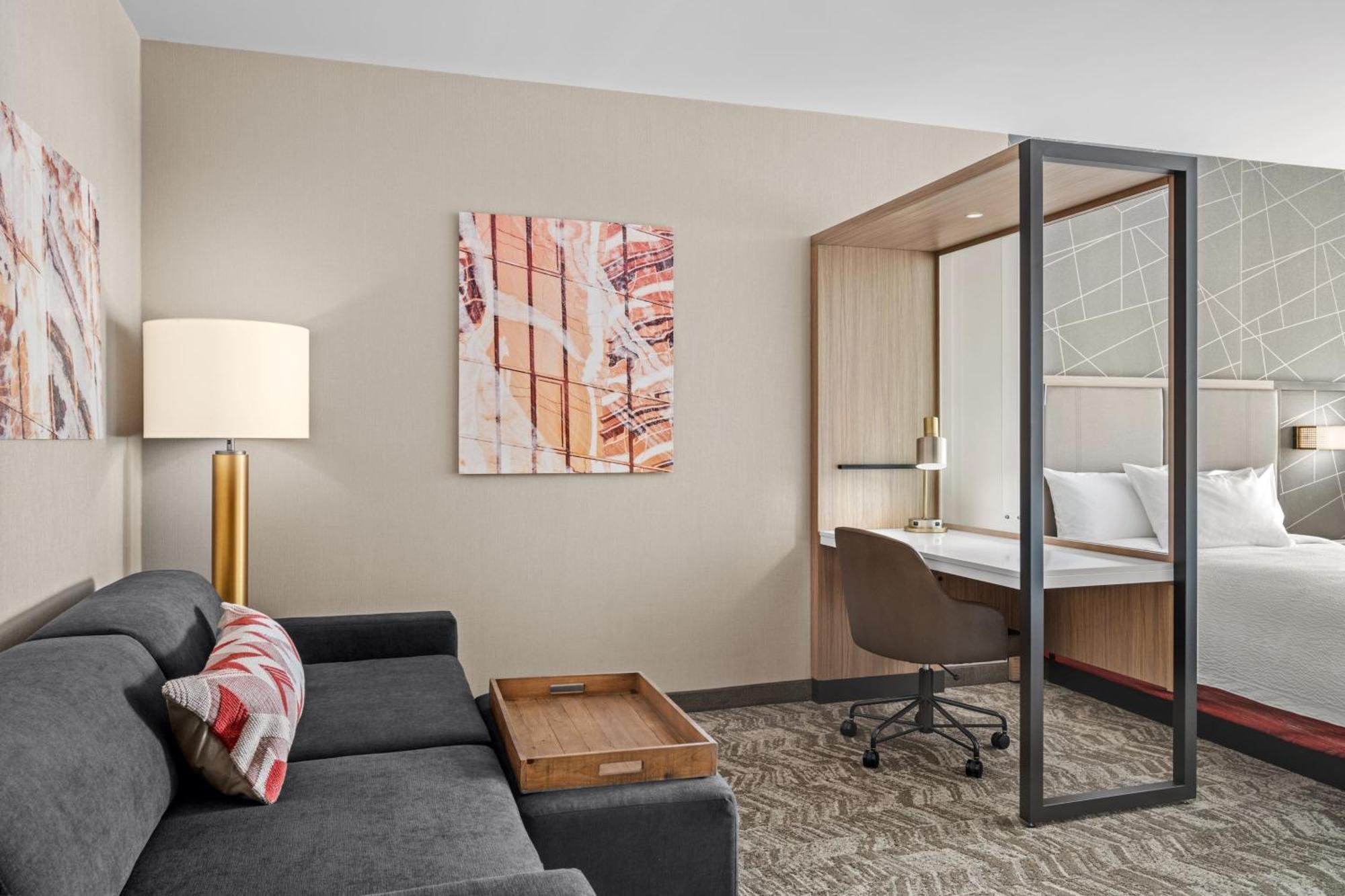Springhill Suites By Marriott Menomonee Falls 外观 照片
